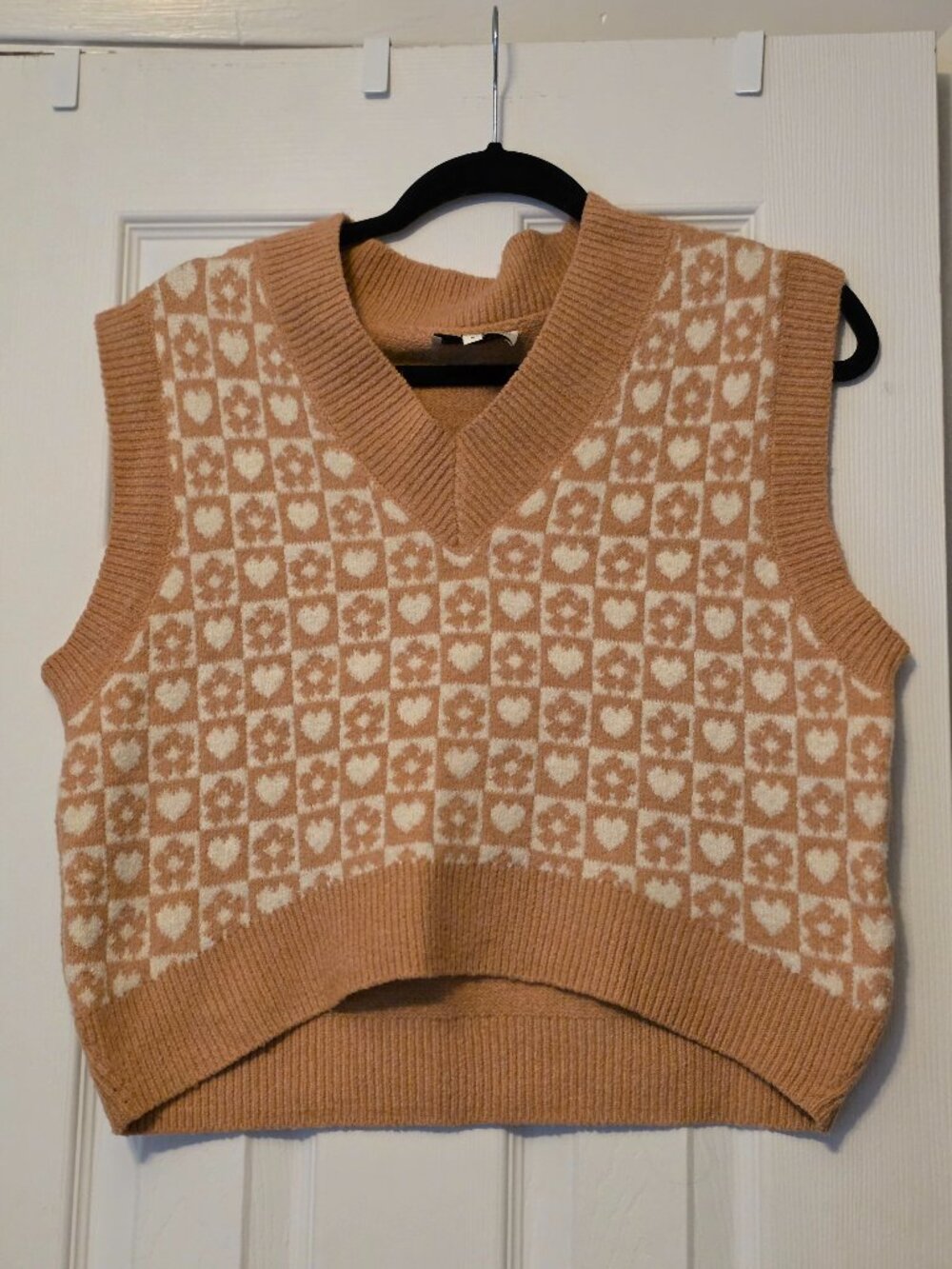 Flower and Heart sweater vest